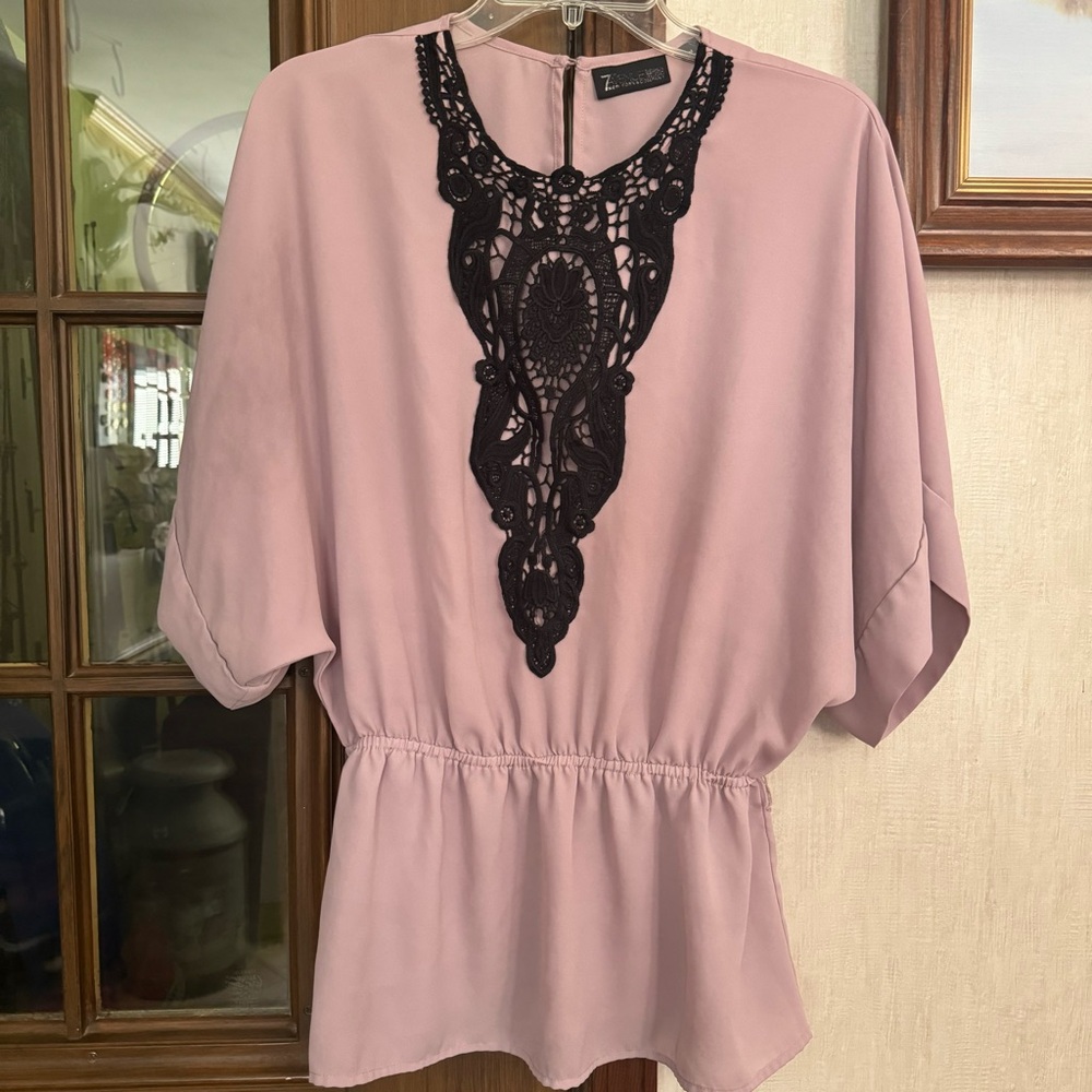 Elegant Blouse with Black Lace Detail